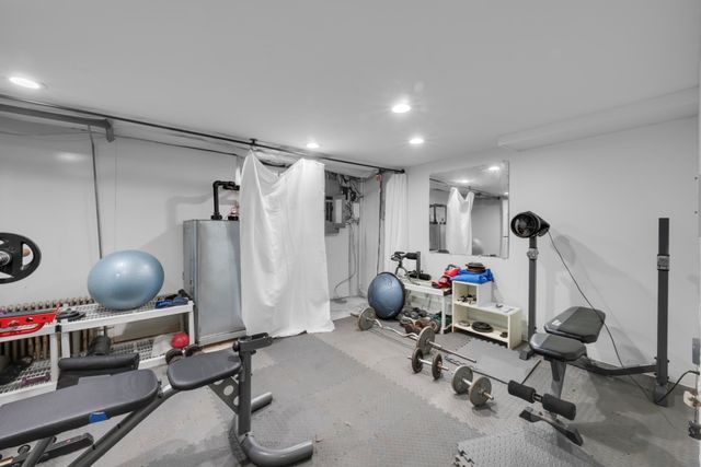 30 W Sutton Rd, Sutton, MA 01590