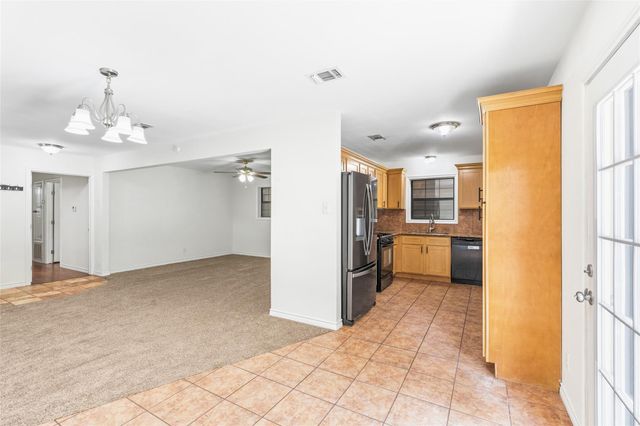 7009 Youpon Drive, Galveston, TX 77551