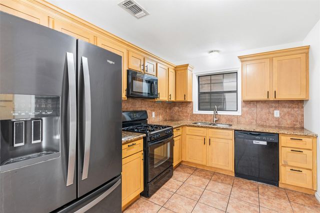 7009 Youpon Drive, Galveston, TX 77551