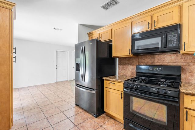 7009 Youpon Drive, Galveston, TX 77551
