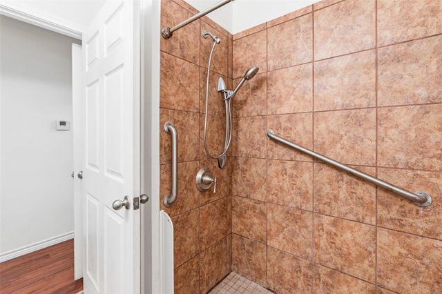 7009 Youpon Drive, Galveston, TX 77551