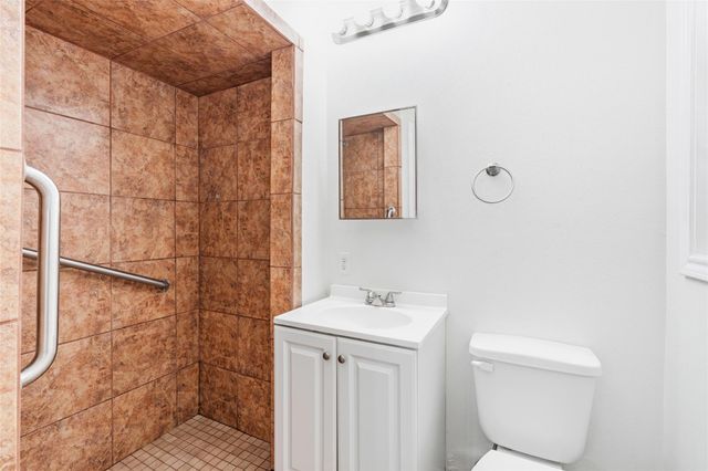 7009 Youpon Drive, Galveston, TX 77551