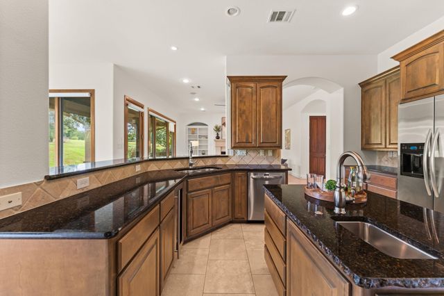 15 Borello DR, Austin, TX 78738