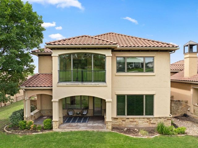 15 Borello DR, Austin, TX 78738
