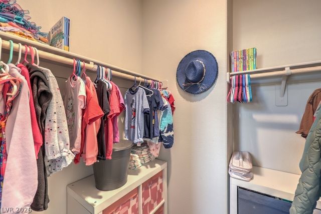 494 Peaceful Swan Avenue, Henderson, NV 89011