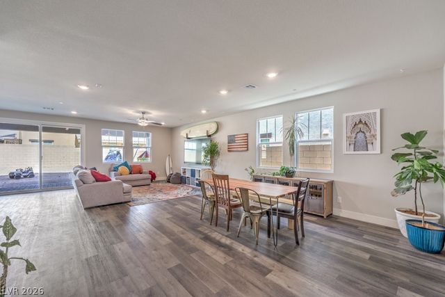 494 Peaceful Swan Avenue, Henderson, NV 89011