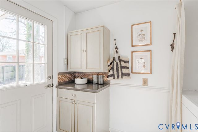 2214 Mendota Dr, Henrico, VA 23229