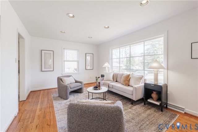 2214 Mendota Dr, Henrico, VA 23229