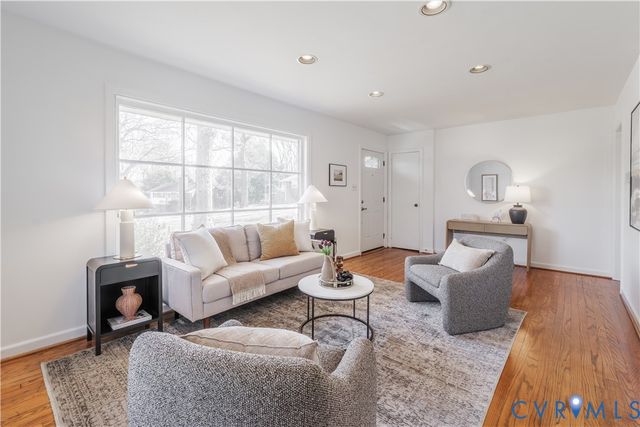 2214 Mendota Dr, Henrico, VA 23229