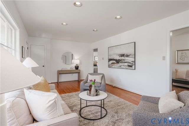 2214 Mendota Dr, Henrico, VA 23229