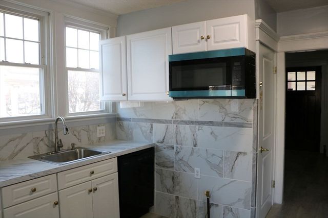 144 Washington St, Springfield, MA 01108