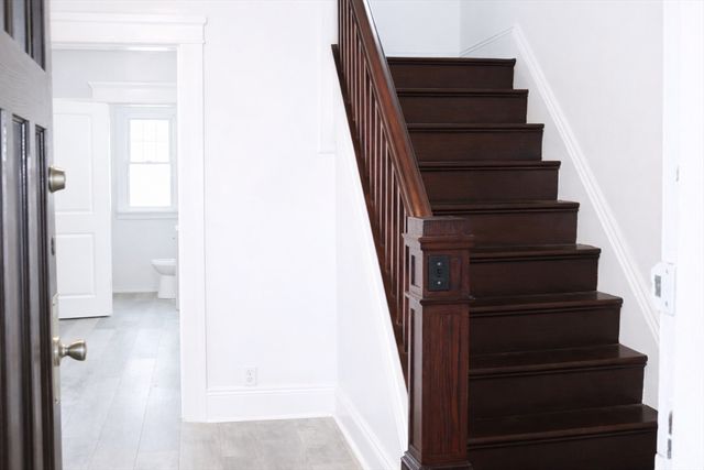 144 Washington St, Springfield, MA 01108