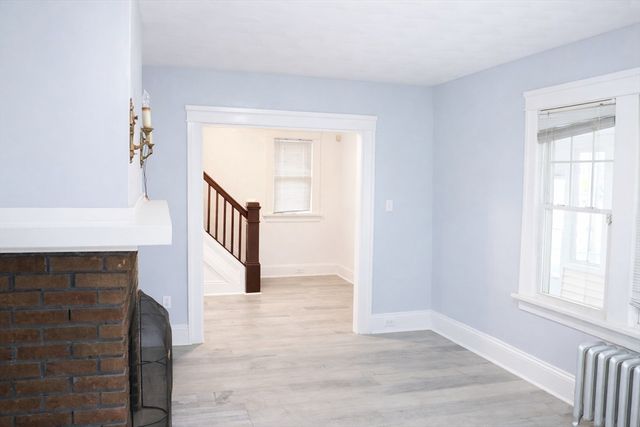 144 Washington St, Springfield, MA 01108