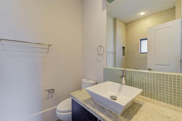 113 Tuam Street, Houston, TX 77006