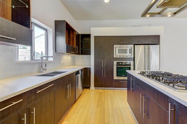 113 Tuam Street, Houston, TX 77006
