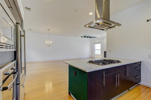 113 Tuam Street, Houston, TX 77006