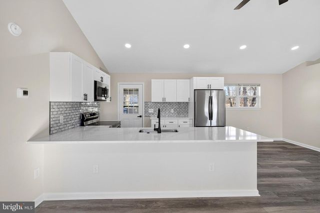 121 COURTNEY LN, Felton, DE 19943