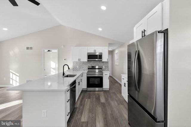 121 COURTNEY LN, Felton, DE 19943