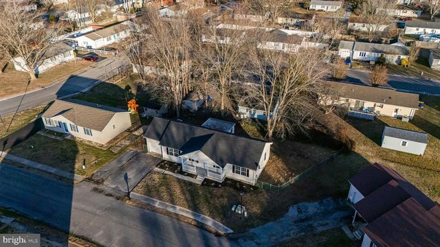 121 COURTNEY LN, Felton, DE 19943