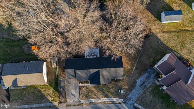 121 COURTNEY LN, Felton, DE 19943