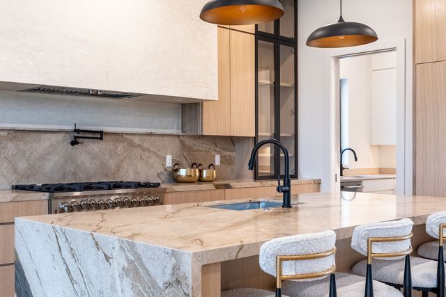 1912 Noe Boulevard, Heath, TX 75126