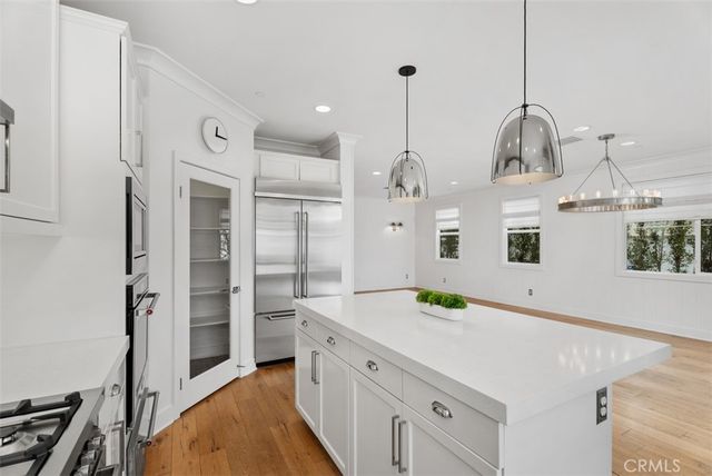 1631 Latitude S, Costa Mesa, CA 92627