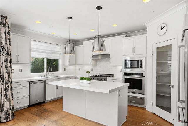 1631 Latitude S, Costa Mesa, CA 92627
