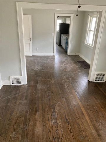 2314 E 59 Street, Kansas City, MO 64130