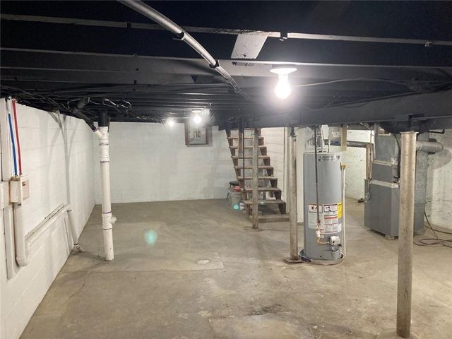 2314 E 59 Street, Kansas City, MO 64130