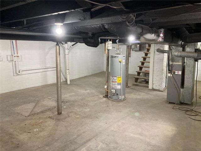 2314 E 59 Street, Kansas City, MO 64130