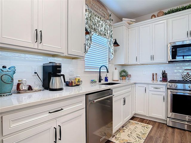 2750 PURPLE MEADOW COURT, Minneola, FL 34715