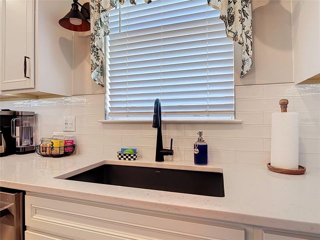 2750 PURPLE MEADOW COURT, Minneola, FL 34715