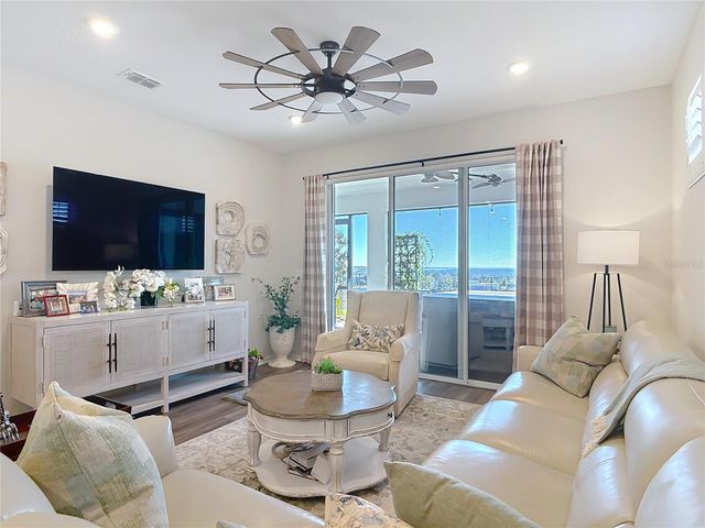 2750 PURPLE MEADOW COURT, Minneola, FL 34715