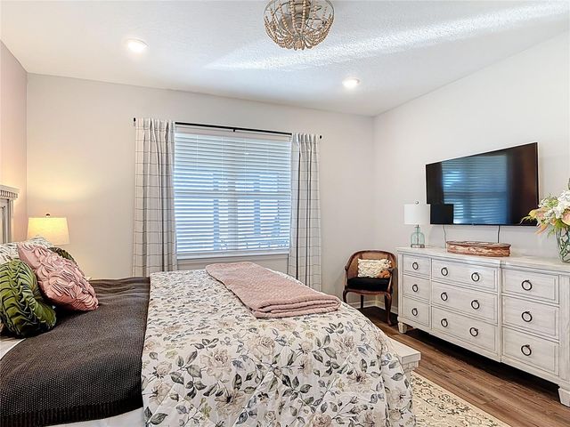 2750 PURPLE MEADOW COURT, Minneola, FL 34715