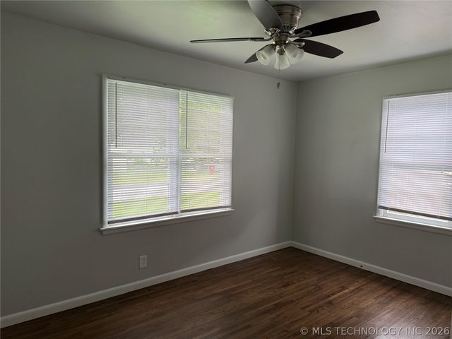 804 N Ash Street, Owasso, OK 74055