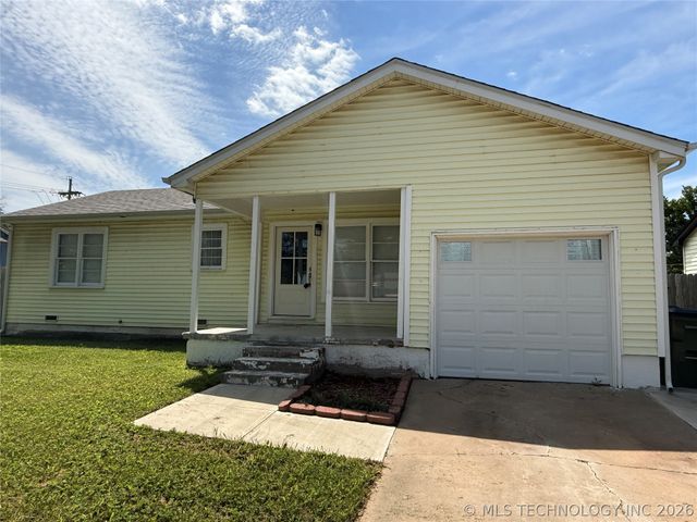 804 N Ash Street, Owasso, OK 74055