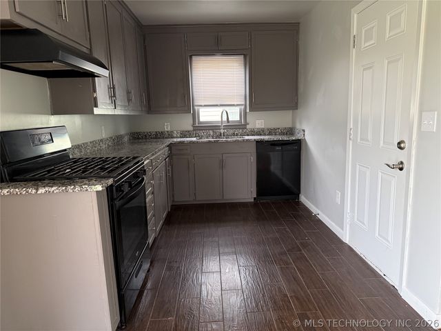 804 N Ash Street, Owasso, OK 74055
