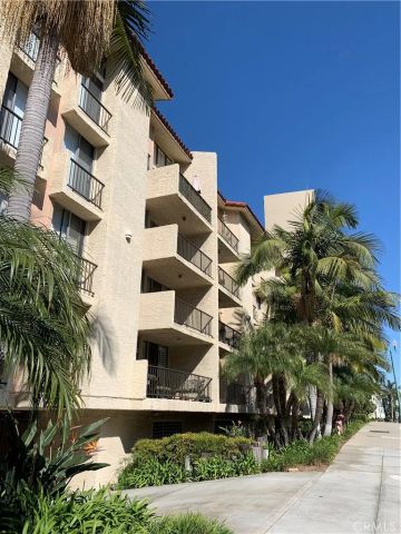 535 Esplanade 305, Redondo Beach, CA 90277