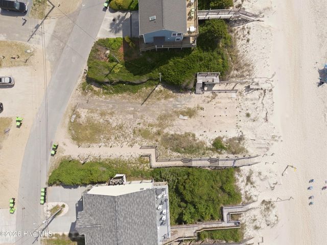 522 N Shore Drive, Holly Ridge, NC 28445