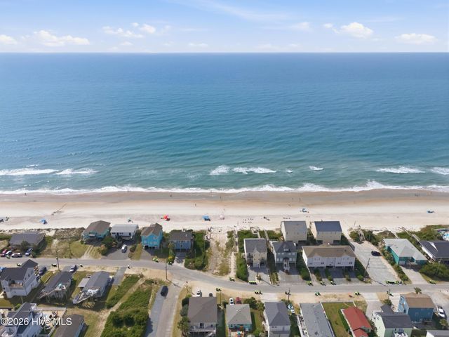 522 N Shore Drive, Holly Ridge, NC 28445
