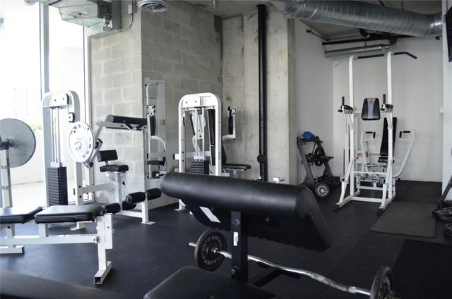 444 NE 30 St 606, Miami, FL 33137