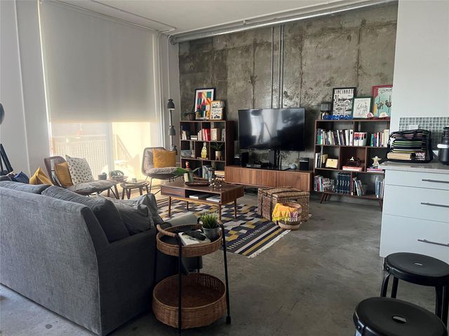 444 NE 30 St 606, Miami, FL 33137