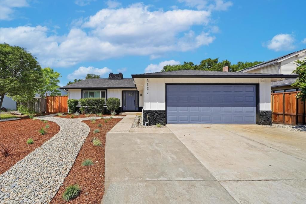 Image 1 of property listing at 3338 Woodside Lane, San Jose, CA 95121