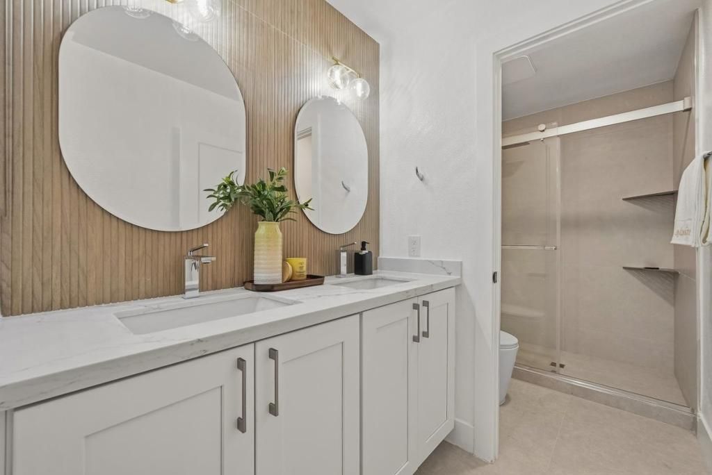 Image 14 of property listing at 3338 Woodside Lane, San Jose, CA 95121