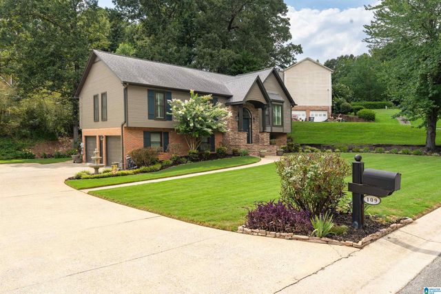 109 SAINT CHARLES DRIVE, Helena, AL 35080