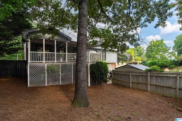 109 SAINT CHARLES DRIVE, Helena, AL 35080