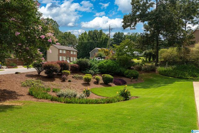 109 SAINT CHARLES DRIVE, Helena, AL 35080