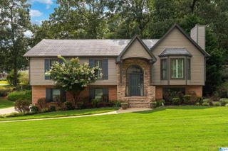 109 SAINT CHARLES DRIVE, Helena, AL 35080