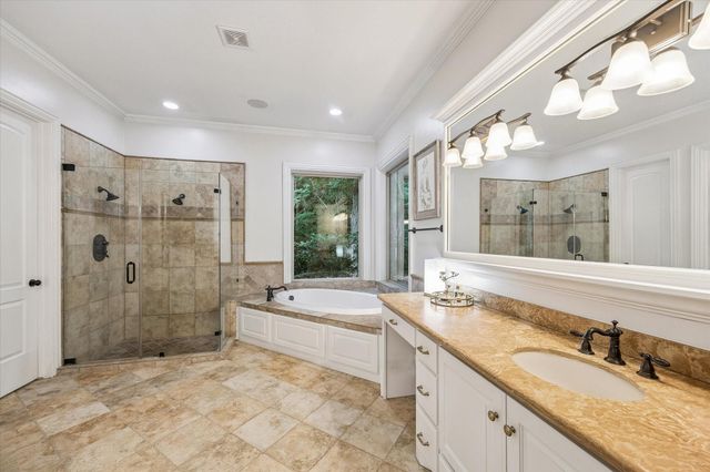10290 Paradise Valley Drive, Conroe, TX 77304