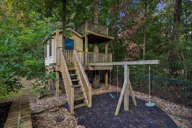 10290 Paradise Valley Drive, Conroe, TX 77304